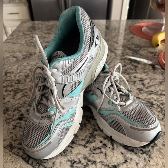 Apex Womens Boss Runner Active Shoes X-Last-Silver Sea Blue Size 10 X-Wide EUC - Picture 1 of 12